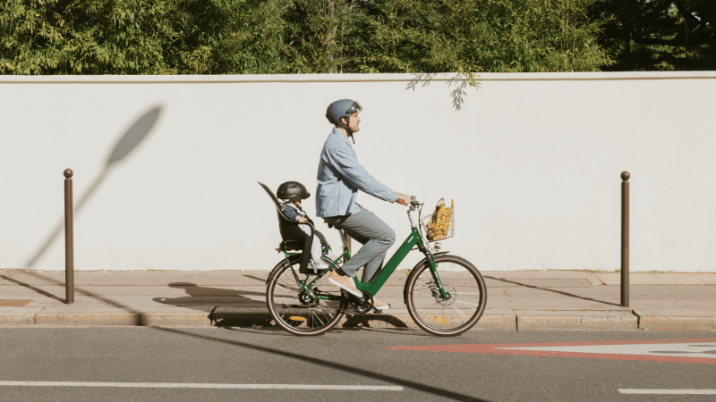 Quelles aides pour un vélo électrique urbain à Paris et en France ?