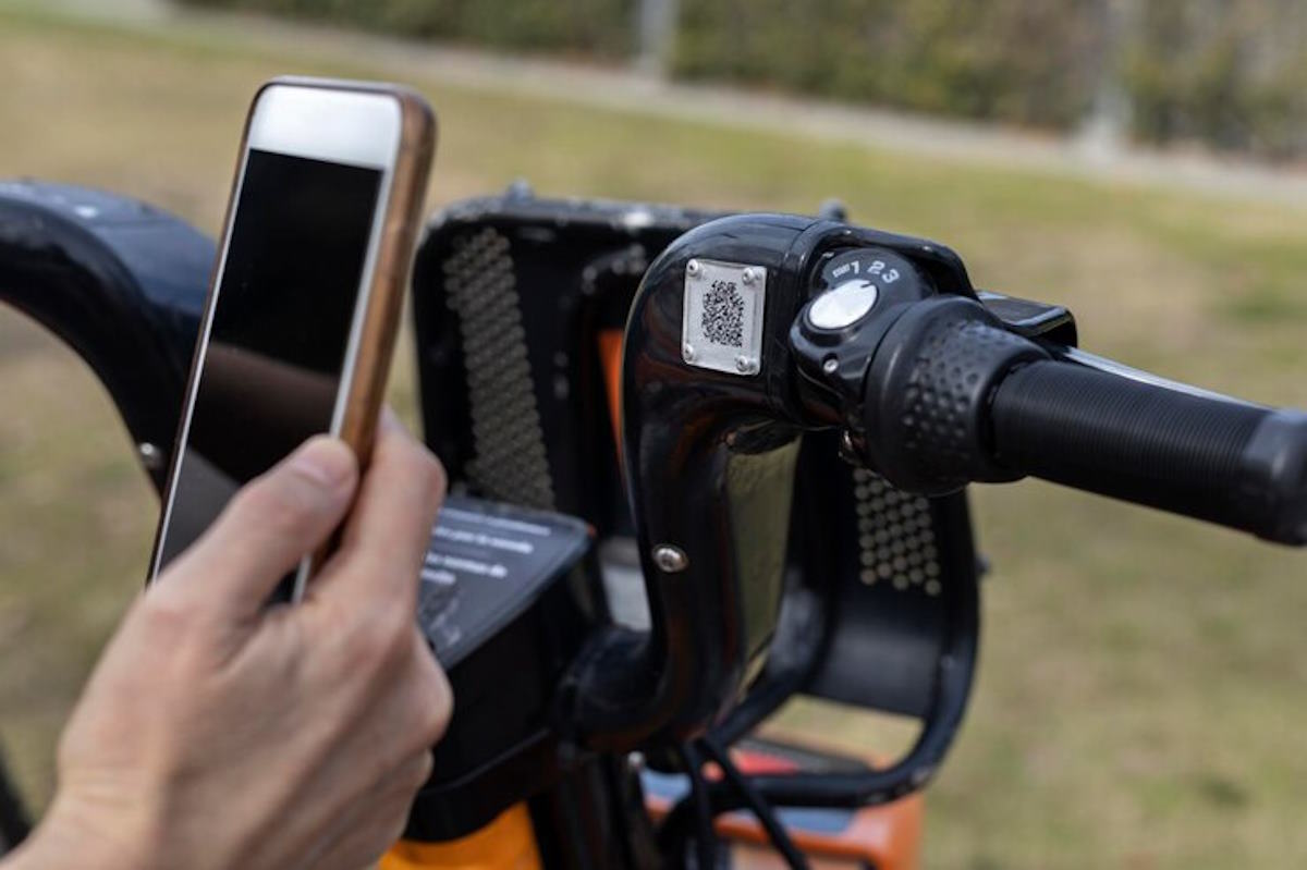 Un traceur gps sur un vélo
